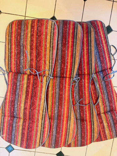 Cushions with ties - with,